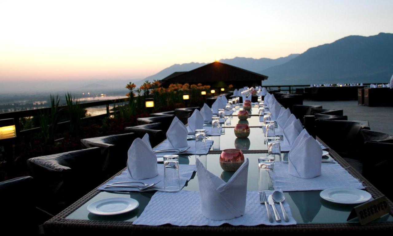 Taj Dal View Srinagar Hotel Exterior foto